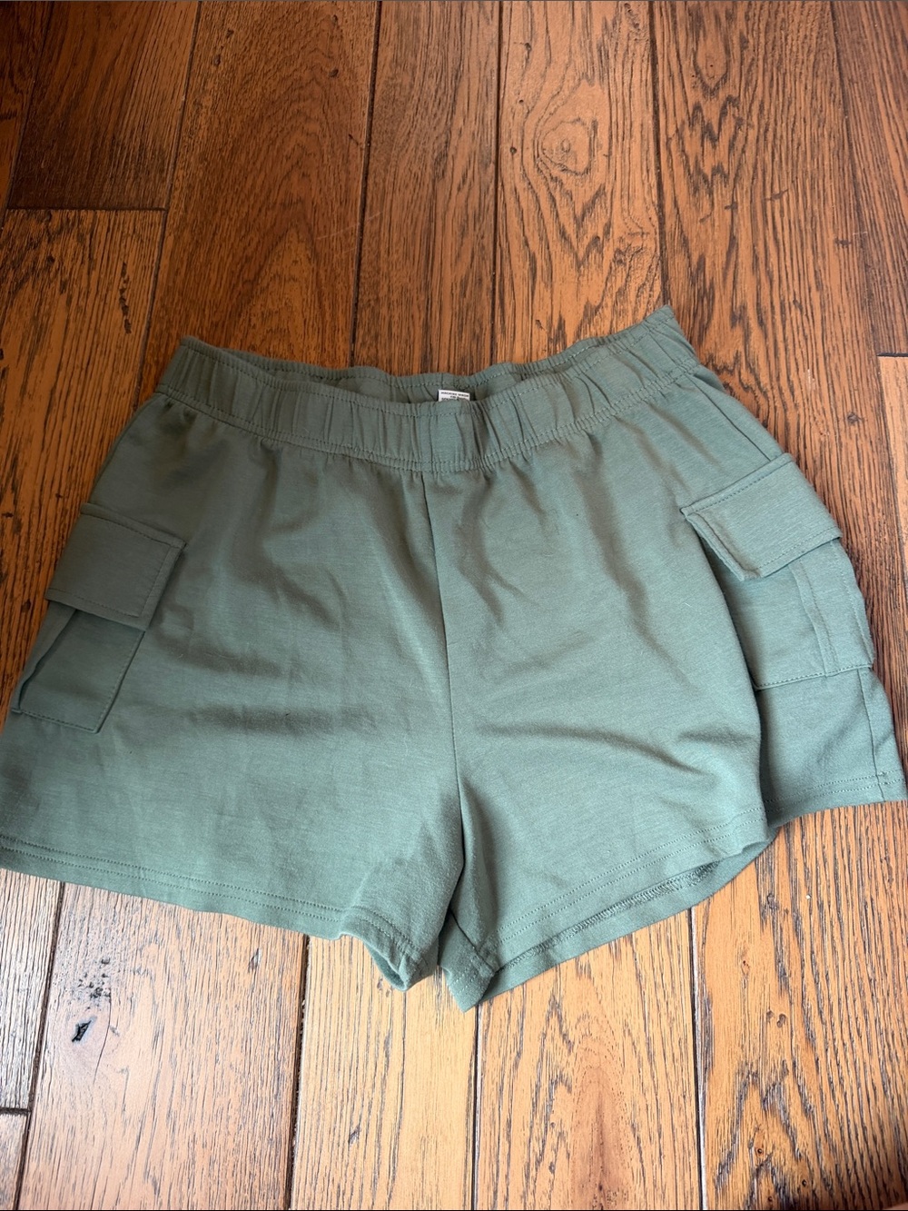 Women's Olive Green Athletic Cargo Shorts with Elastic Waist